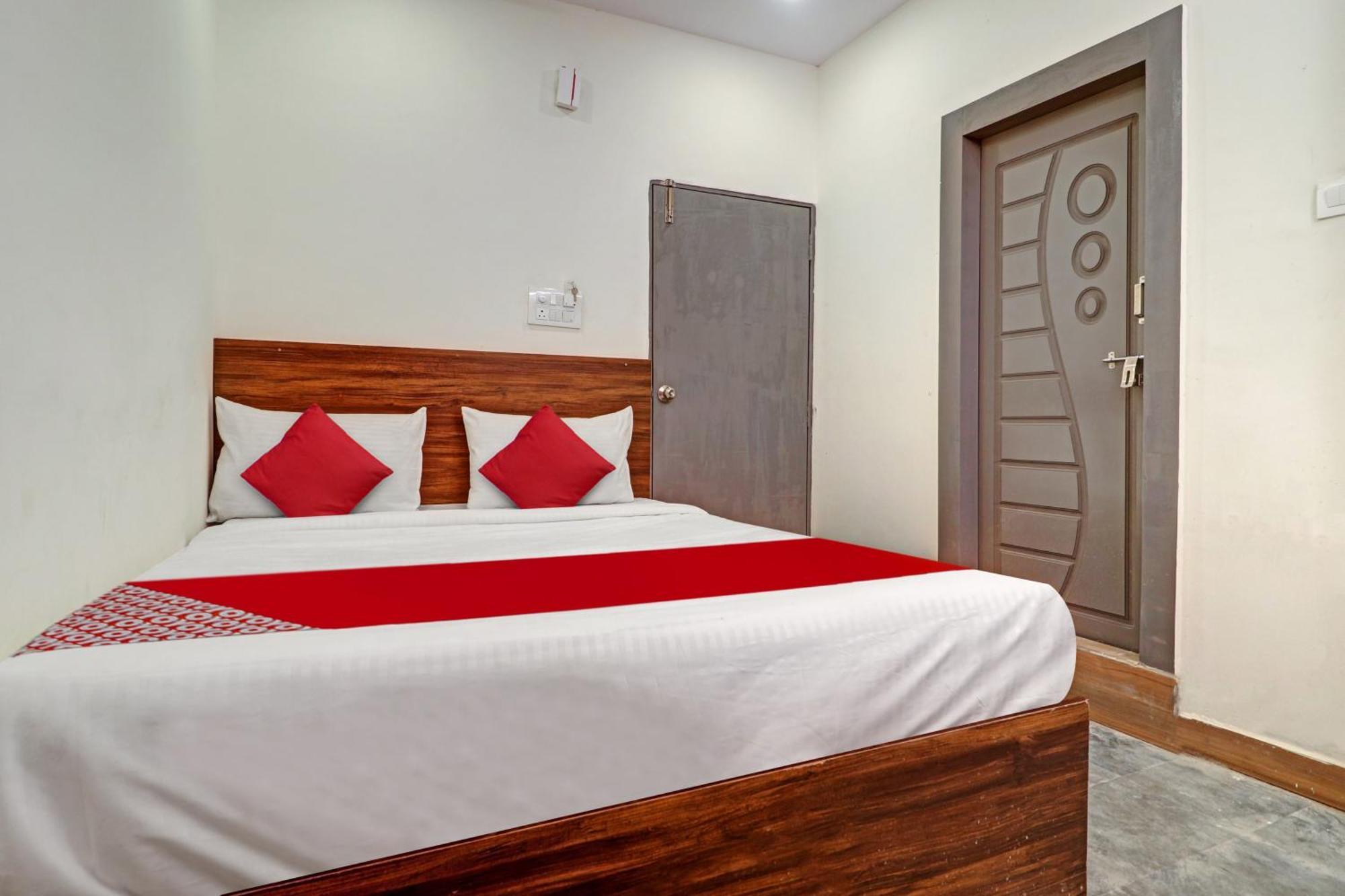 Hotel O Lavish Stay Sururnagar Exterior photo