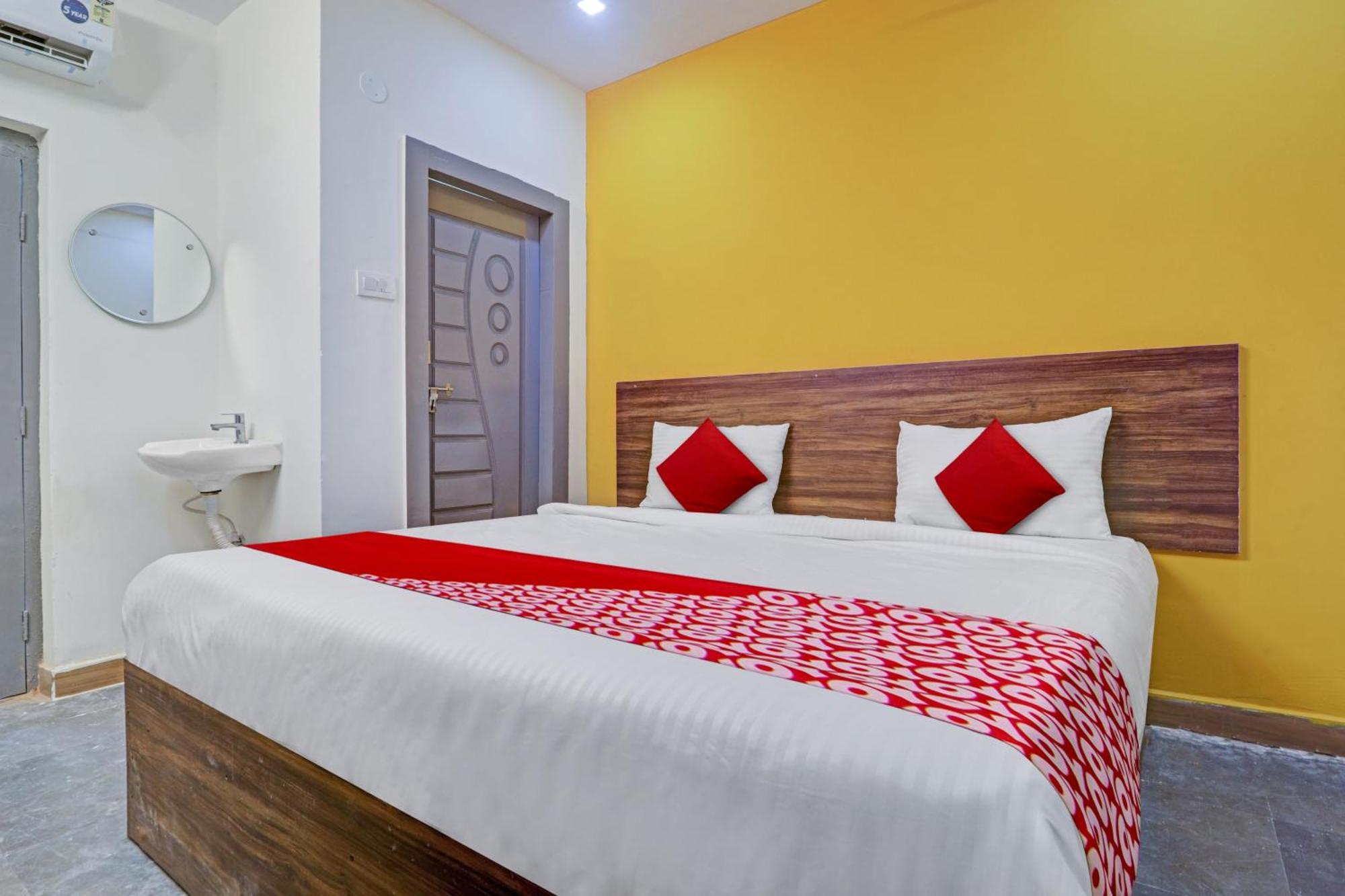 Hotel O Lavish Stay Sururnagar Exterior photo